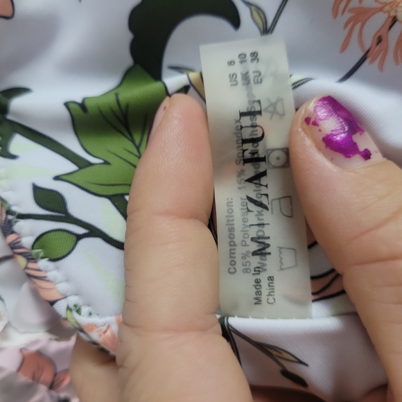 Zaful White Ruffle Swim Top - Picture 5 of 8